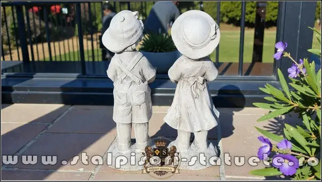 Statuete hranitoare de pasari, gri antichizat, model S111.