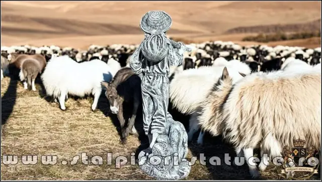 Statueta ciobanas cu catel, din beton, model S73.