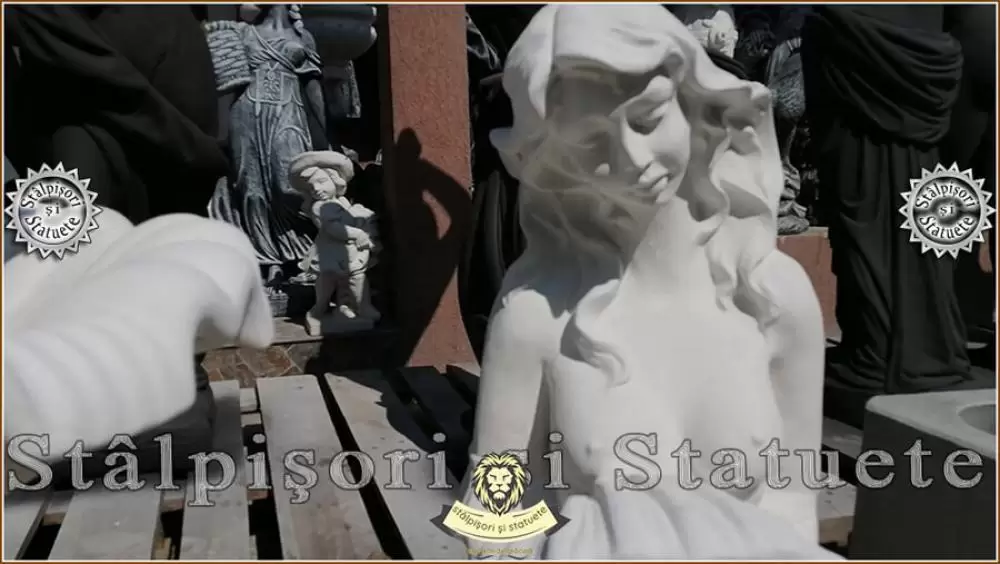 Statueta sirena cu scoica, alb marmorat, model S49. - 1