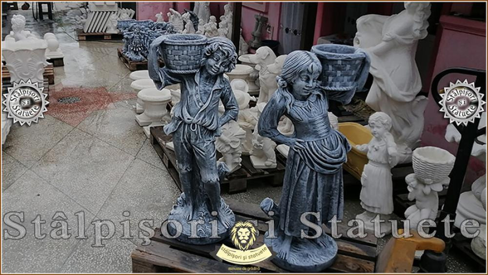 Set statuete copii cu cosulete, din beton, model J3,J4. - 7