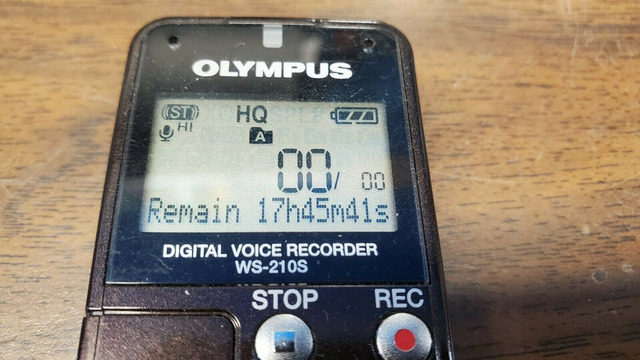 OLYMPUS WS-210 stereo mahon reportofon digital de buzunar proba test - Imagine 4