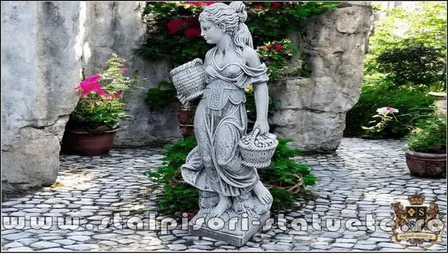 Statueta fata cu cosulete, gri patinat, model S23.