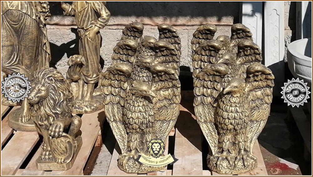 Statueta vultur, acvila, soim, uliu, auriu patinat, model S13. - 3