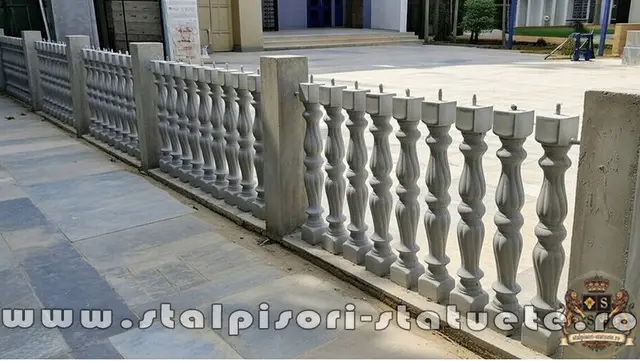 Stalpisori, balustri, popici, mosoare, din beton, model B4.