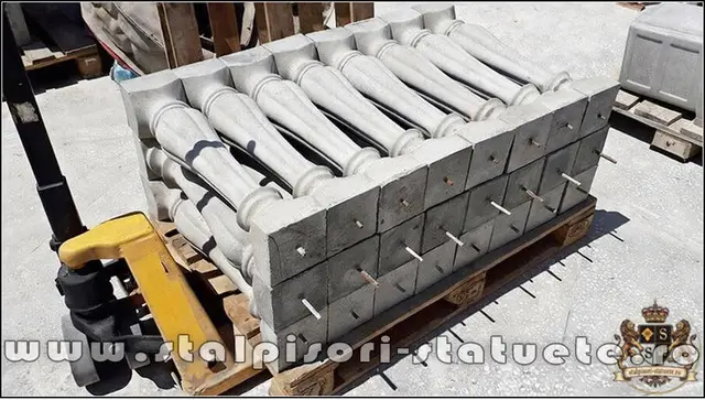 Stalpisori, balustri, popici, mosoare, din beton, model B13.