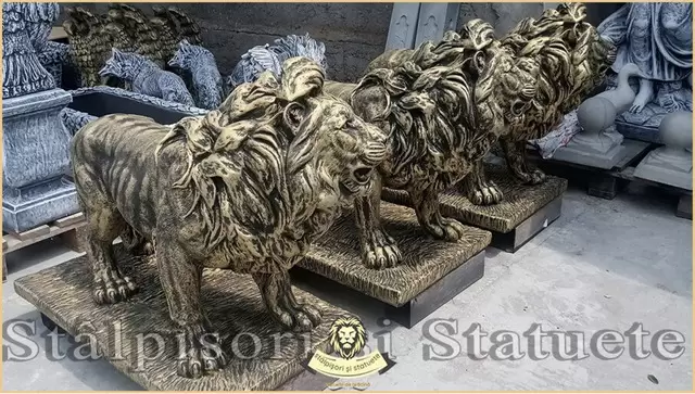 Statueta leu mare in picioare, auriu antichizat, model S33.