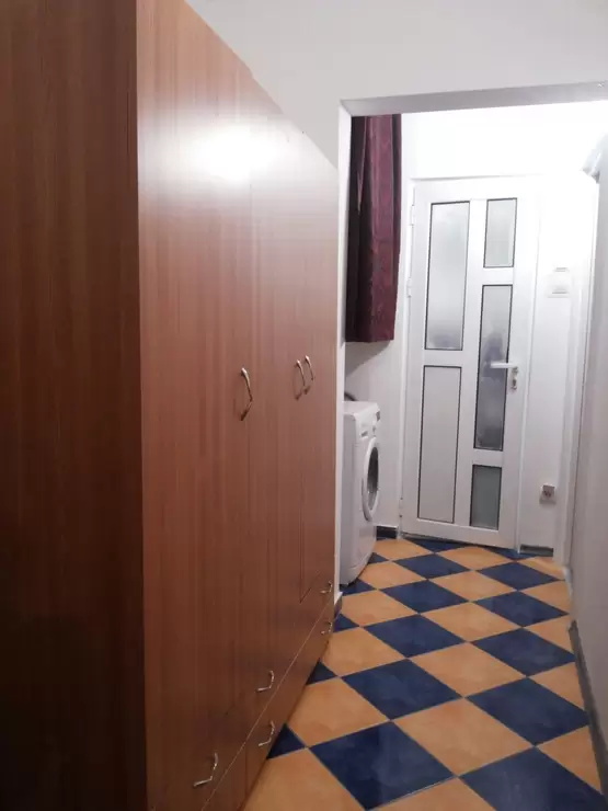 De inchiriat apartament 2 cam.,cf.1, Bucuresti, sect.4 - Berceni /Obregia - 4