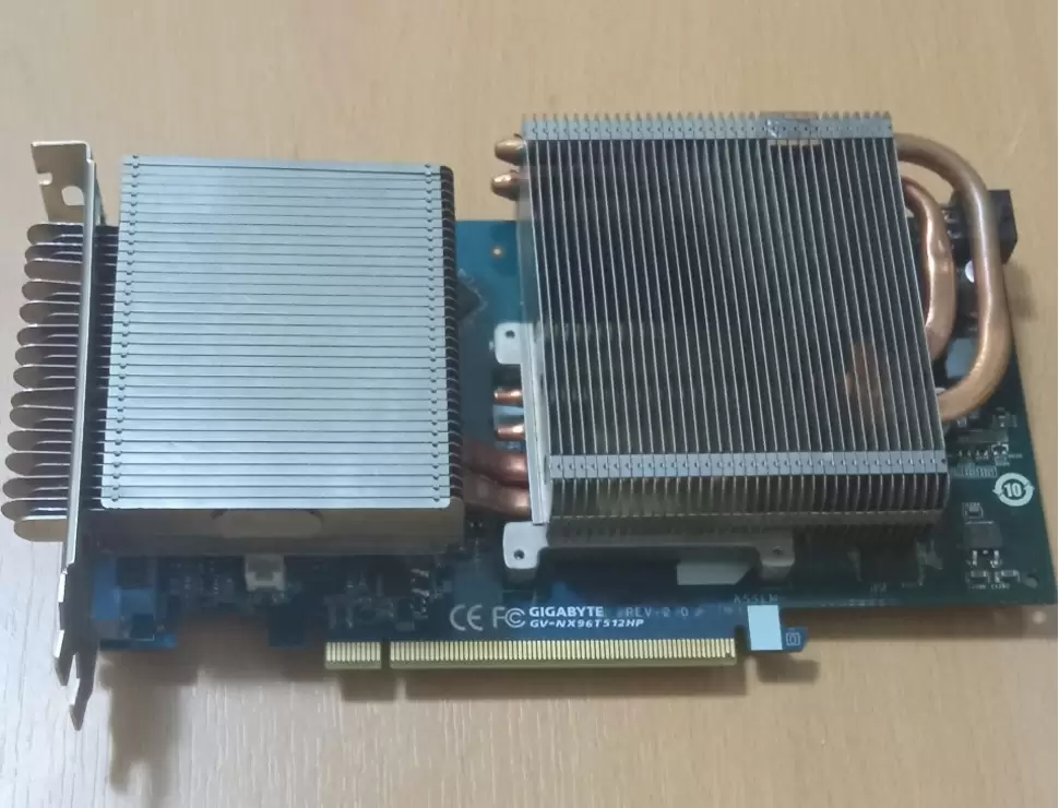 Vand Placa Video Gigabyte GV-NX96T512HP. GPU NVIDIA GeForce - 1