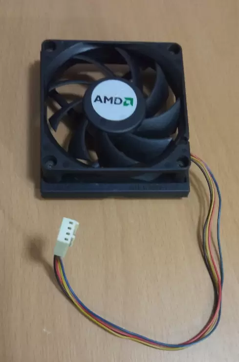 Vand Cooler pentru procesor,AMD 12v 0,3A. - 4