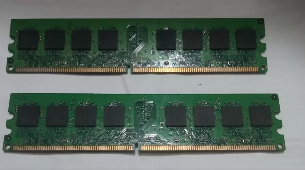 Vand Memorii RAM PC. - 3