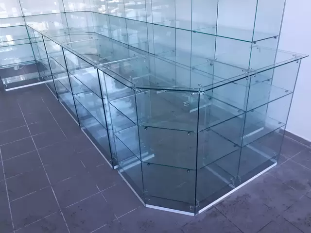 Tejghele sticla