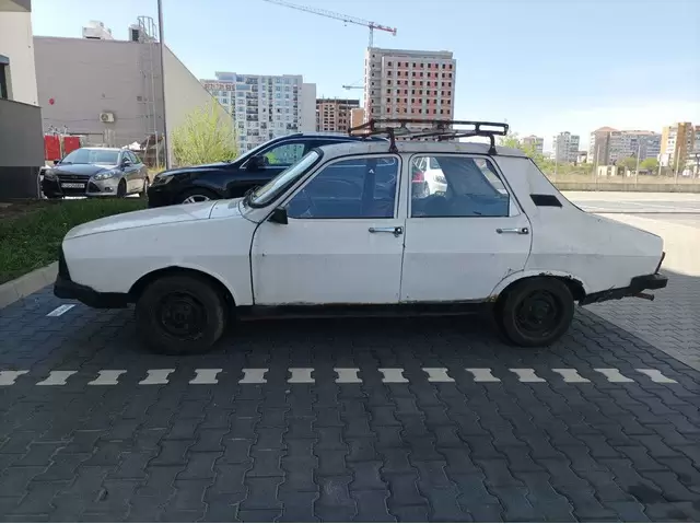 De vanzare automobil Dacia 1310
