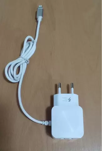 Vand Incarcator Telefon 5V 3,1A cu 2 porturi USB