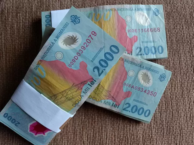Vand 100 bucati bancnote ECLIPSA