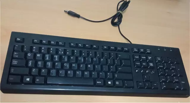 Vand Tastaturi pentru PC.