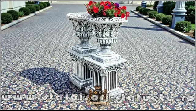 Set soclu cu vaza, gri patinat, model S64-V3.