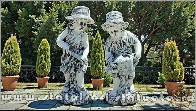 Set doua statuete gradinari, gri, model S92.