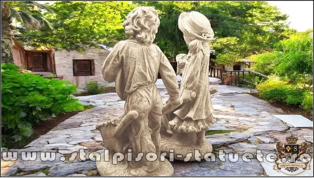 Set gradinari cu roabe, maro, model J6, J7.