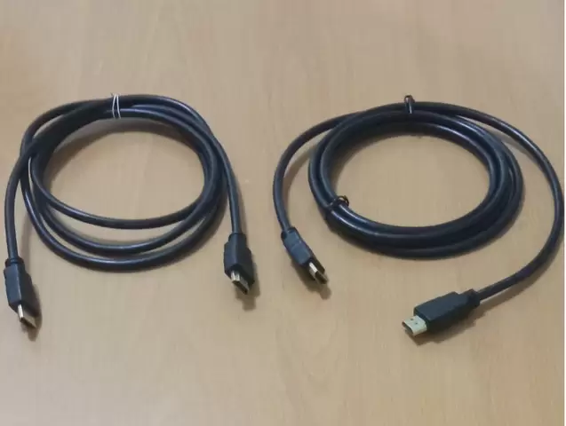 Vand Cabluri pentru PC,Laptop,TV.
