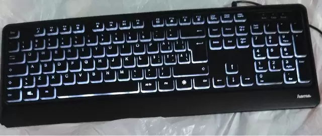 Vand Tastatura Hama KC550 cu fir si mufa usb,Noua