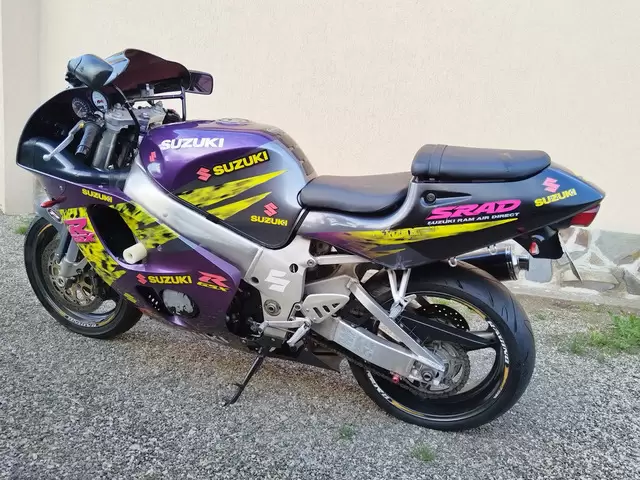 Suzuki gsxr 750 ! stare buna