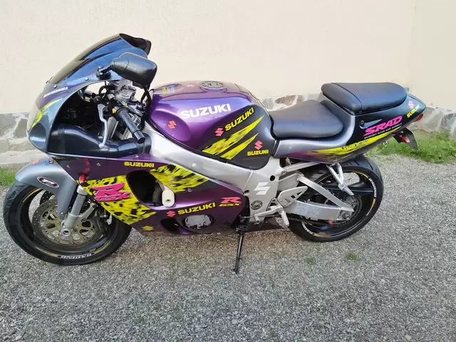 Suzuki gsxr 750 ! stare buna