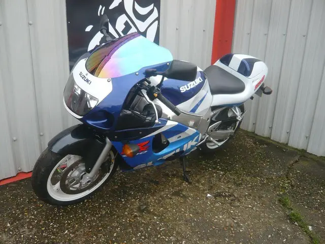 PIESE suzuki gsxr 600 / 750 SRAD