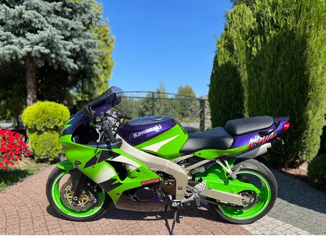PIESE kawasaki zx 6 r