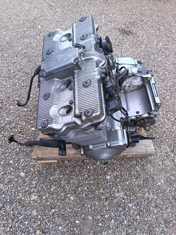 MOTOR suzuki gsx 600 F