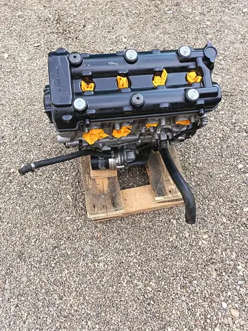 MOTOR suzuki gsxr 600 SRAD