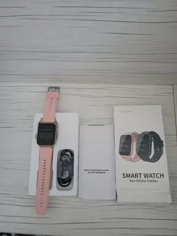 Ceas smartwatch