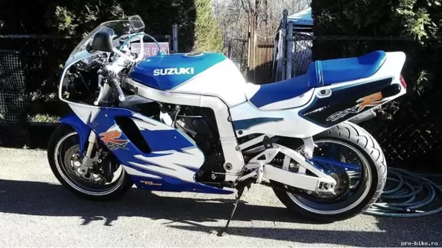 PIESE suzuki gsxr 750 / ulei / lichid