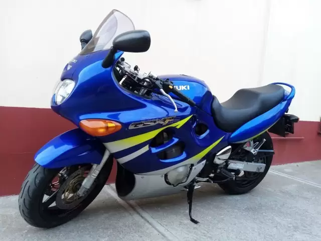 PIESE suzuki gsx 600 F