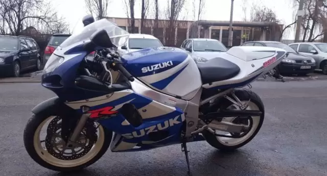 PIESE suzuki gsxr 600 K 1 K 2 K 3