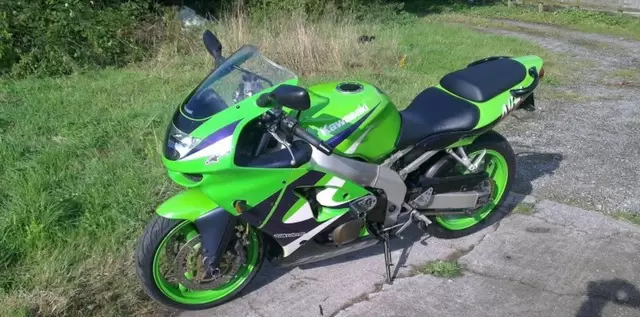 PIESE kawasaki zx 6 r