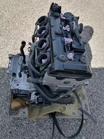 Motor suzuki gsxr 750 k 1 k 2 k 3