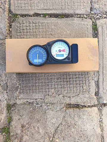 BORD suzuki gsxr 750 SRAD