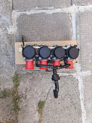 CARBURATOARE / suzuki / gsxr / 600 / SRAD