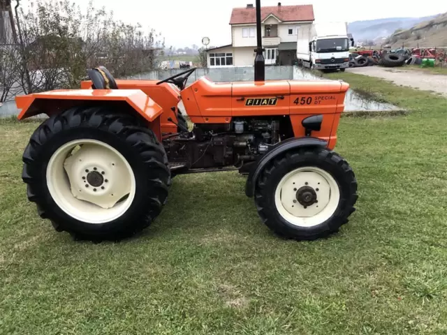 Tractor Fiat 450