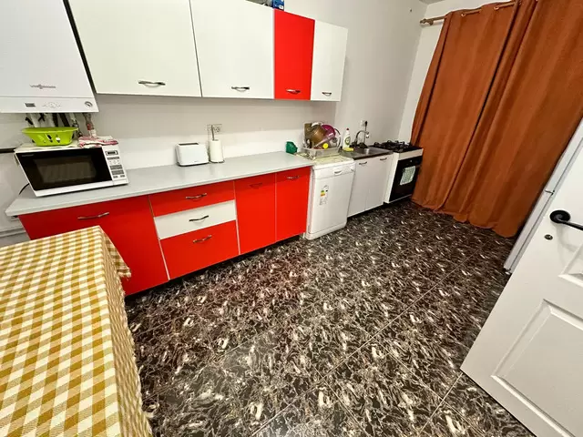 Vand casa tip duplex in Lazu, Agigea