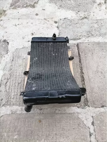 RADIATOR suzuki gsxr 600 / 750 SRAD