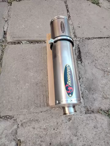 Toba SPORT AKRAPOVIC / suzuki gsxr 600 / 750 SRAD