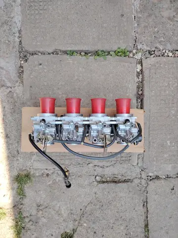 CARBURATOARE suzuki gsxr / 600 / SRAD