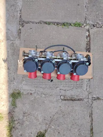 CARBURATOARE suzuki gsxr / 600 / SRAD