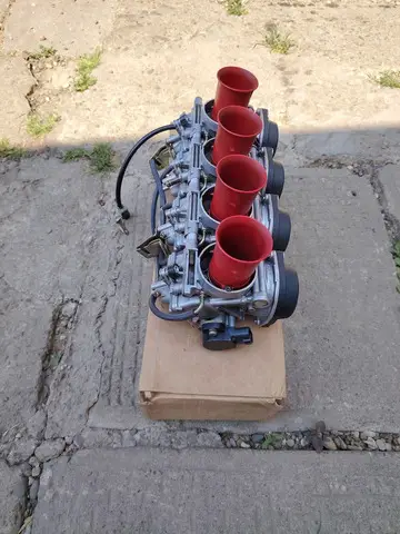 CARBURATOARE suzuki gsxr / 600 / SRAD