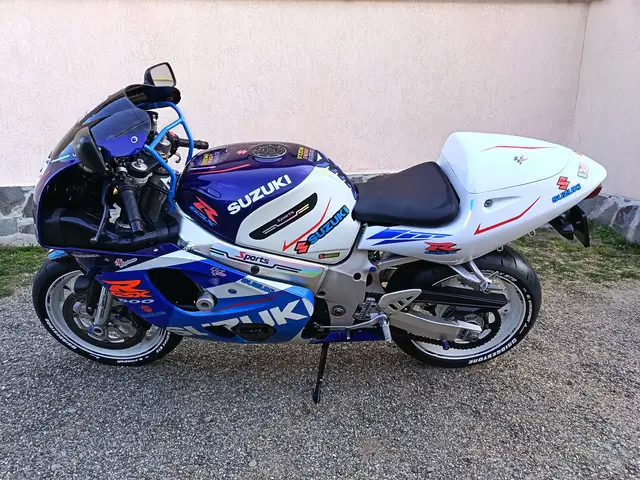 CARENE suzuki gsxr 600 / 750 SRAD