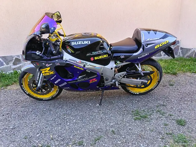 CARENE suzuki gsxr 600 / 750 SRAD