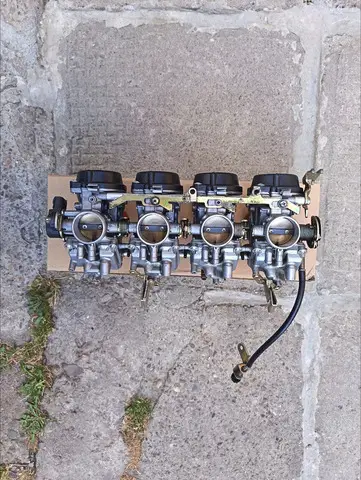 CARBURATOARE suzuki gsxr / 600 / SRAD