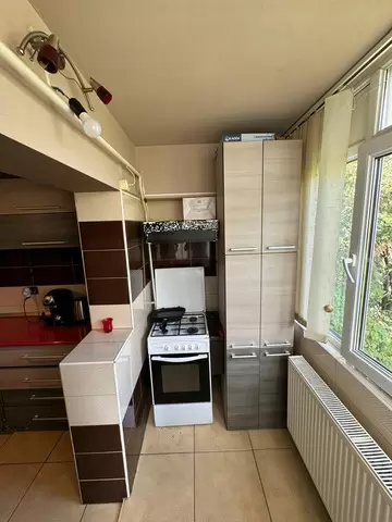 Apartament de inchiriat - 3 camere, zona Pacurari