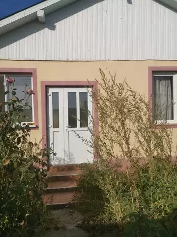 Casa locuibila, cu trei camere, Radauti-Prut